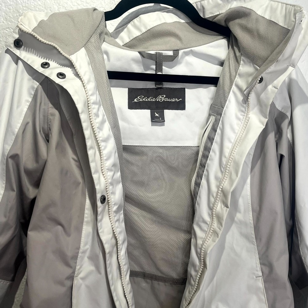 Eddie‎ Bauer Weatheredge Rain Jacket Womens S White Gray Mesh Lined Waterproof - Picture 7 of 16